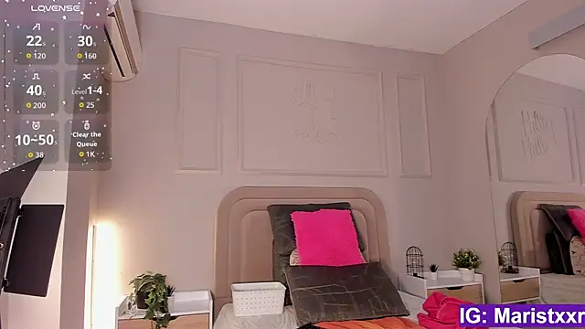 Maristxxr online show from October 2025 07:51:01 PM