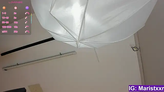 Maristxxr online show from October 2025 07:33:02 PM