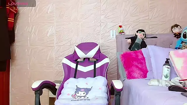 Snapshot of kendallsweet7 chatting on November 2025 02:11:01 PM kendallsweet7 online show from November 2025 02:11:01 PM