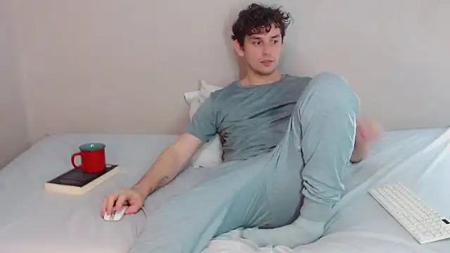 Elio555 online show from February 2025 03:09:01 AM