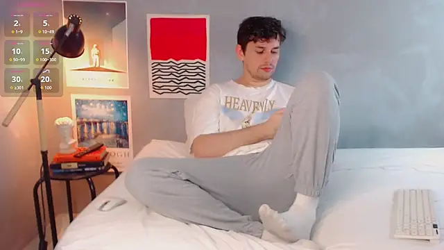 Elio555 online show from November 2025 07:51:02 PM