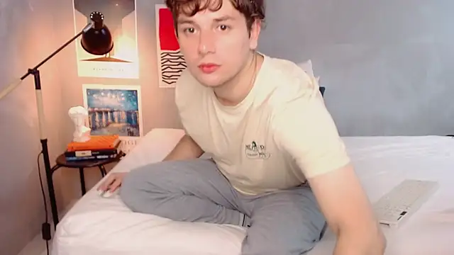 Elio555 online show from November 2025 01:49:02 PM