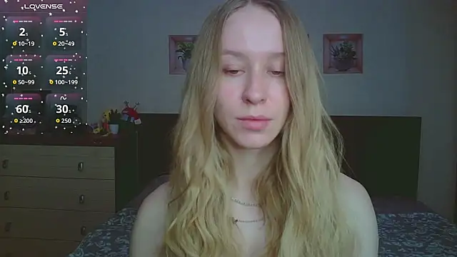 Snapshot of Lily__Devil chatting on February 2026 09:05:02 AM Lily Devil online show from February 2026 09:05:02 AM