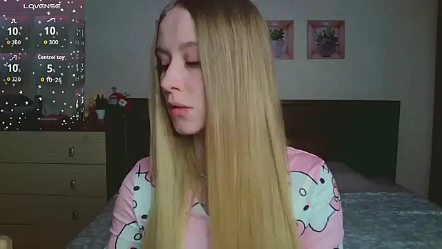 Snapshot of Lily__Devil chatting on February 2026 10:28:01 AM Lily Devil online show from February 2026 10:28:01 AM