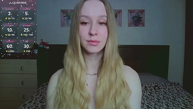 Snapshot of Lily__Devil chatting on February 2026 04:48:01 PM Lily Devil online show from February 2026 04:48:01 PM