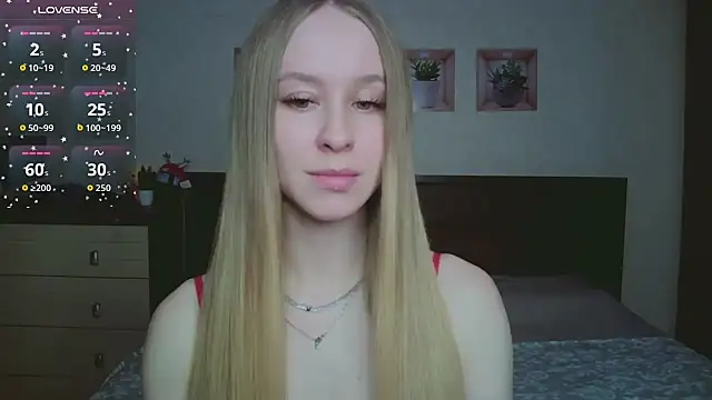 Snapshot of Lily__Devil chatting on February 2026 03:01:01 PM Lily Devil online show from February 2026 03:01:01 PM