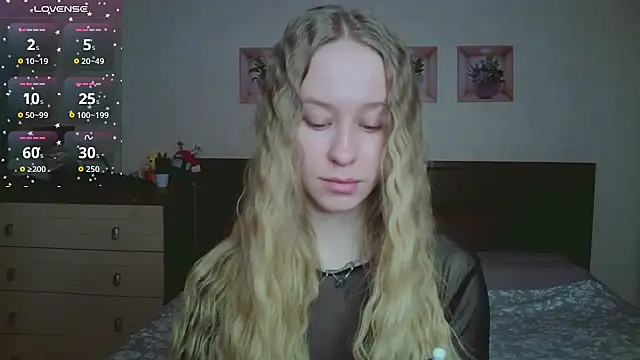 Snapshot of Lily__Devil chatting on February 2026 08:56:01 AM Lily Devil online show from February 2026 08:56:01 AM