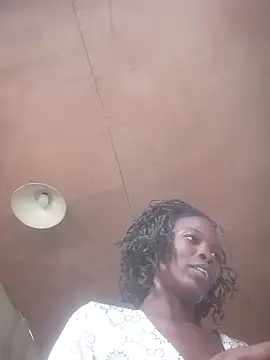 Snapshot of self-sufficientplay chatting on November 2025 05:05:01 PM self-sufficientplay online show from November 2025 05:05:01 PM