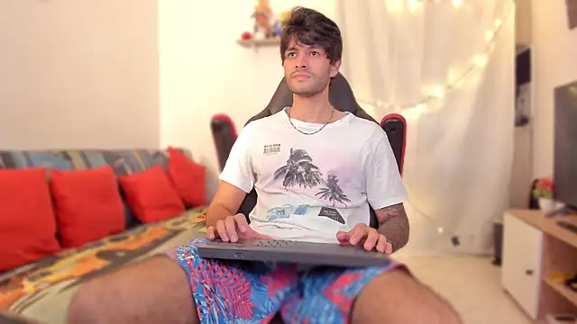 justin stark7 online show from December 2025 08:21:01 PM