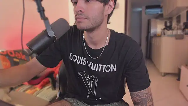 justin stark7 online show from November 2025 09:51:02 PM