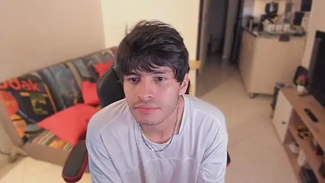 justin stark7 online show from November 2025 10:46:02 PM