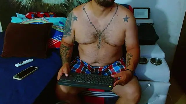 Michaell Myerss  online show from November 2025 12:00:02 PM