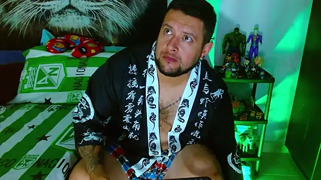 Michaell Myerss  online show from December 2025 01:16:02 PM