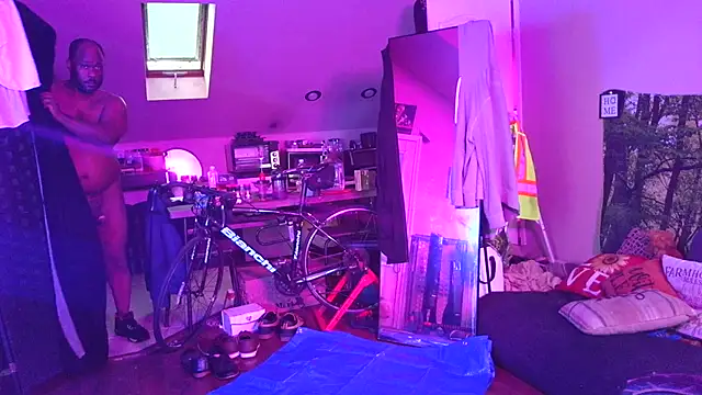 bigshh8 online show from March 2026 02:06:01 AM