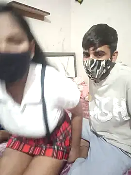 hottiess69 online show from February 2026 06:52:02 PM