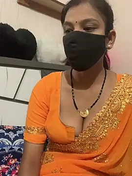 Snapshot of hottiess69 chatting on December 2024 06:16:01 PM hottiess69 online show from December 2024 06:16:01 PM