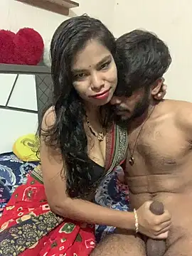 Snapshot of hottiess69 chatting on February 2025 05:48:01 PM hottiess69 online show from February 2025 05:48:01 PM