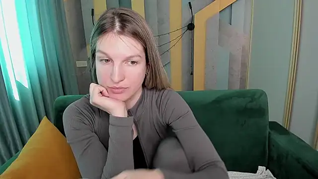 EmilyWalkeri online show from April 2026 07:13:02 AM