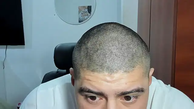 Baltazar Dupont online show from November 2025 09:42:02 AM