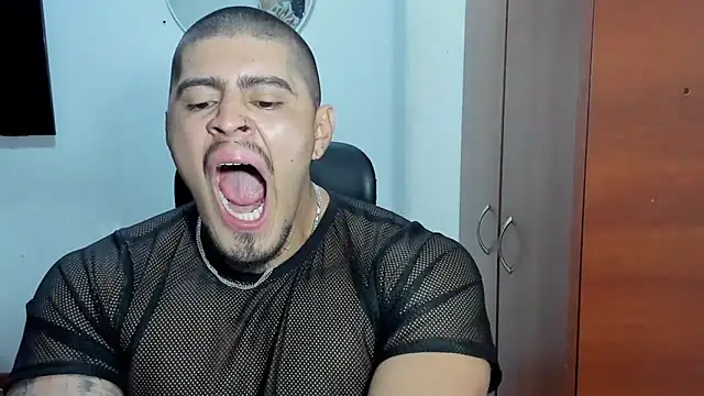 Baltazar Dupont online show from November 2025 10:48:01 AM