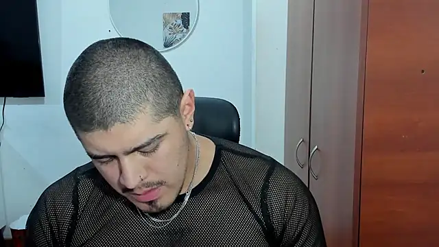 Baltazar Dupont online show from December 2025 10:43:02 AM