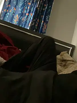 Clu0 online show from April 2026 06:32:01 PM