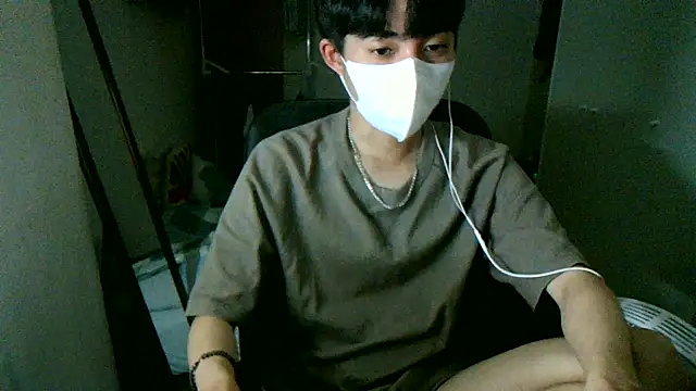 Snapshot of max5388 chatting on October 2025 04:30:01 PM max5388 online show from October 2025 04:30:01 PM