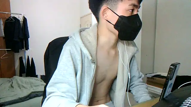 Snapshot of max5388 chatting on February 2025 04:29:01 PM max5388 online show from February 2025 04:29:01 PM