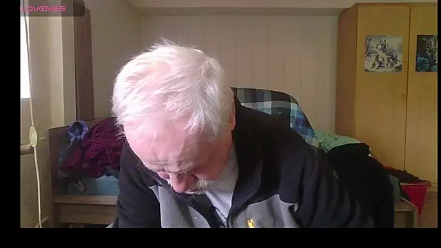 Snapshot of Sammy1660 chatting on June 2026 12:06:02 PM Sammy1660 online show from June 2026 12:06:02 PM