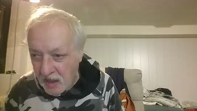 Snapshot of Sammy1660 chatting on December 2024 05:04:02 PM Sammy1660 online show from December 2024 05:04:02 PM