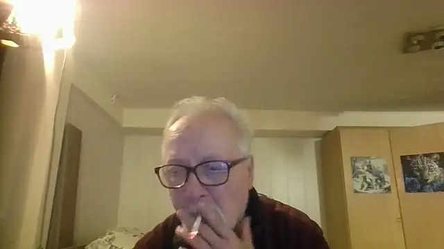 Sammy1660 online show from April 2026 09:32:02 PM