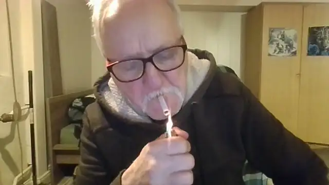 Sammy1660 online show from April 2026 09:18:02 PM