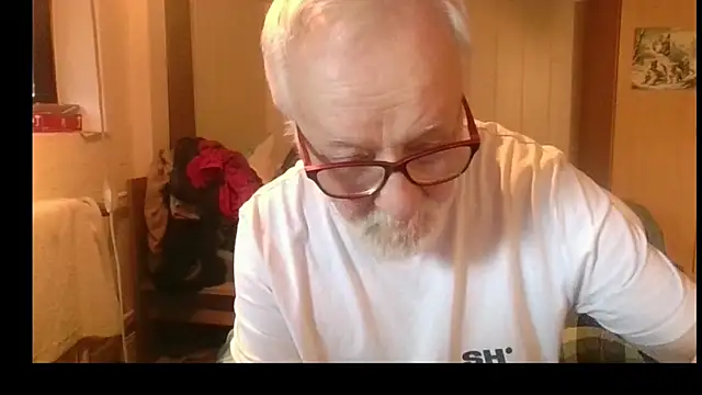 Snapshot of Sammy1660 chatting on June 2026 04:43:02 AM Sammy1660 online show from June 2026 04:43:02 AM