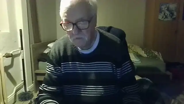 Sammy1660 online show from March 2026 04:14:01 AM