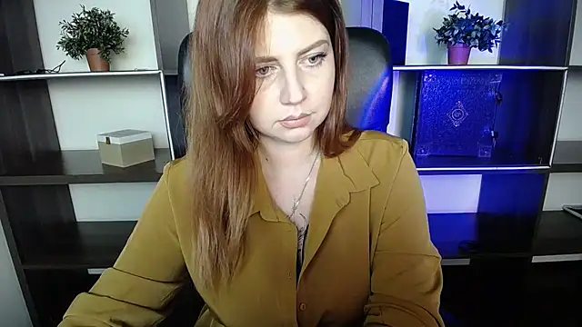 Lizzy Love online show from March 2025 07:55:02 PM