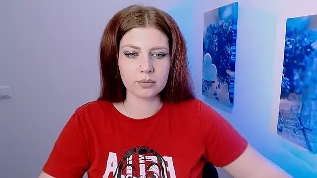 Lizzy Love online show from November 2025 01:26:02 PM