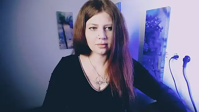 Lizzy Love online show from April 2026 06:52:01 PM