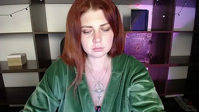 Lizzy Love online show from February 2025 05:18:01 AM