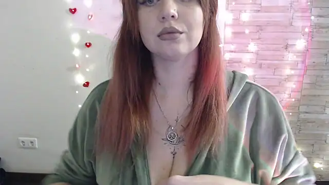 Lizzy Love online show from February 2025 01:19:01 PM