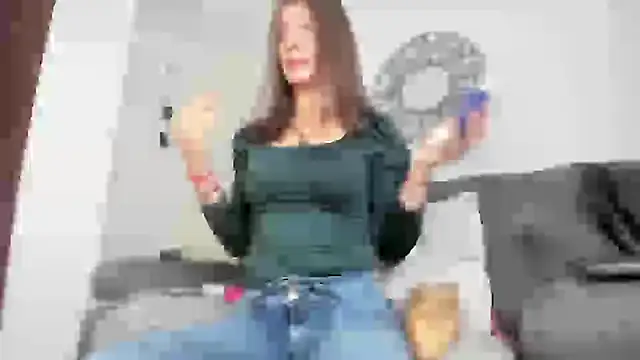 milf darling online show from January 2025 10:07:02 PM