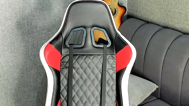 Ricardogo19 online show from October 2025 04:15:02 PM