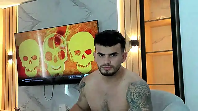 Ricardogo19 online show from November 2025 07:25:01 PM