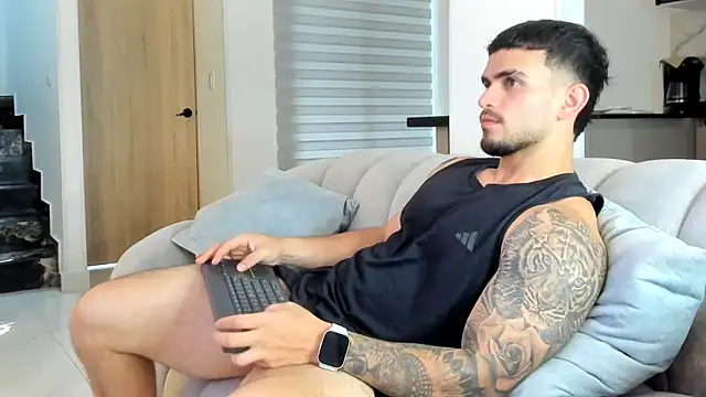 Ricardogo19 online show from March 2026 10:16:01 PM