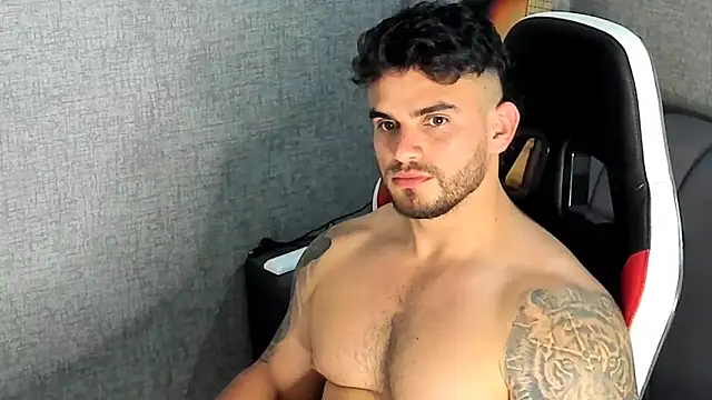 Ricardogo19 online show from October 2025 12:12:02 AM