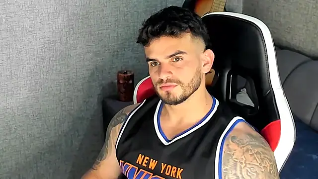 Ricardogo19 online show from September 2025 05:51:01 PM