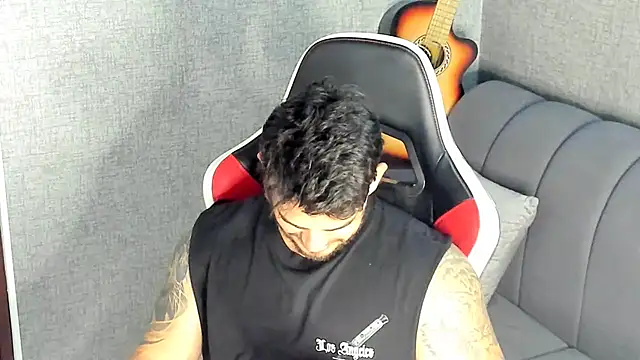 Ricardogo19 online show from September 2025 12:27:05 AM