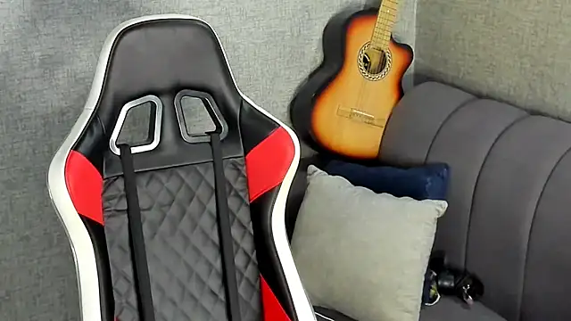 Ricardogo19 online show from October 2025 07:26:02 PM