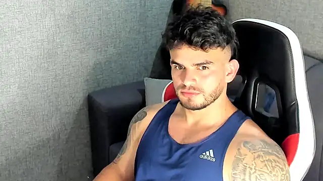 Ricardogo19 online show from October 2025 07:14:01 PM