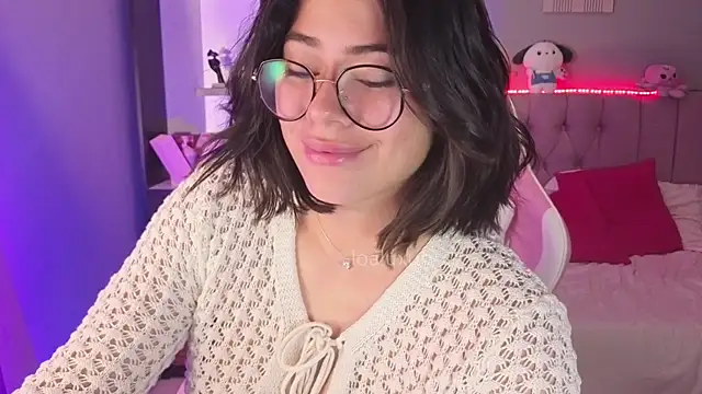 LoaLuxury online show from April 2026 03:50:02 PM