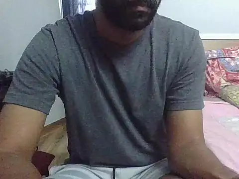 Snapshot of IndianEurope chatting on October 2025 08:37:01 AM IndianEurope online show from October 2025 08:37:01 AM